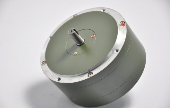 力矩電機控制器接線方法是什么？